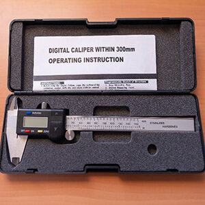 Digital caliper